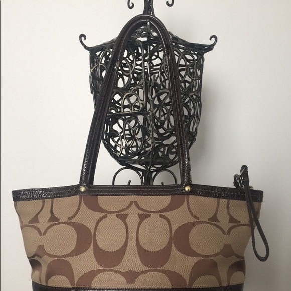 Coach Bag - Picture 7 of 8